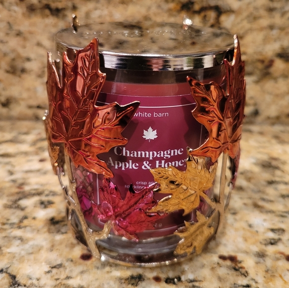 NEW Bath & Body Works FALL Etched Stamped Maple Leaves Single Wick Candle Holder - Picture 1 of 5